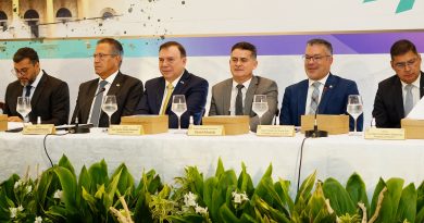 Conselheiros do TCE-AM participam do encerramento da Semana “Solo Seguro Amazônia” Conselheiros do TCE-AM participam do encerramento da Semana “Solo Seguro Amazônia”