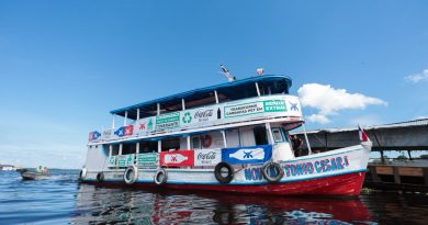 Projeto piloto de reciclagem navega pelos rios da Amazônia para mostrar o valor dos resíduos e ampliar o diálogo sobre sua destinação correta