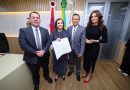 Presidente do TCE-AM apresenta PL à Aleam para regular data-base dos servidores da Corte de Contas Presidente do TCE-AM apresenta PL à Aleam para regular data-base dos servidores da Corte de Contas