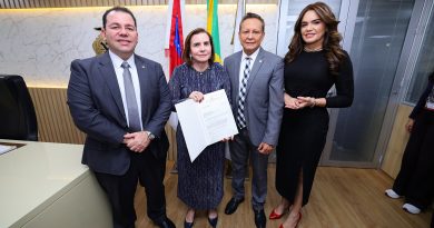 Presidente do TCE-AM apresenta PL à Aleam para regular data-base dos servidores da Corte de Contas